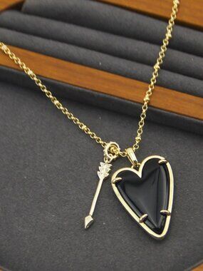 Kendra Scott Large Heart Necklace & Earrings Set